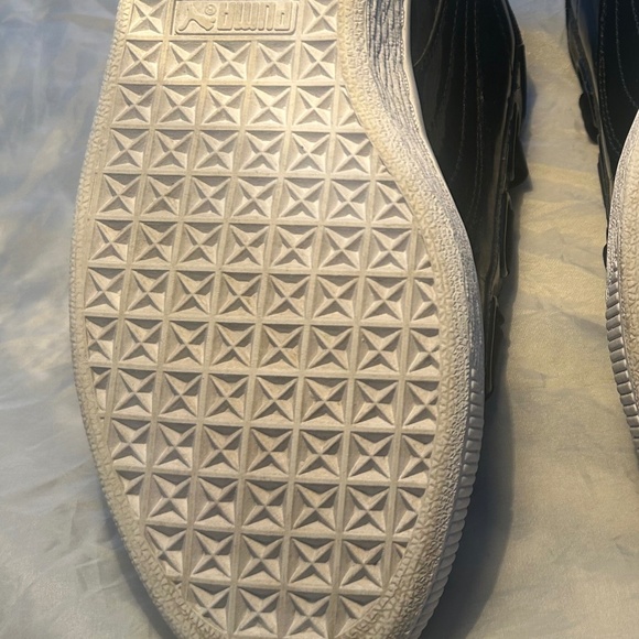 PUMA BASKET PATENT LEATHER SNEAKERS WITH RIBBON DETAIL SIZE 9.5 - Picture 13 of 13